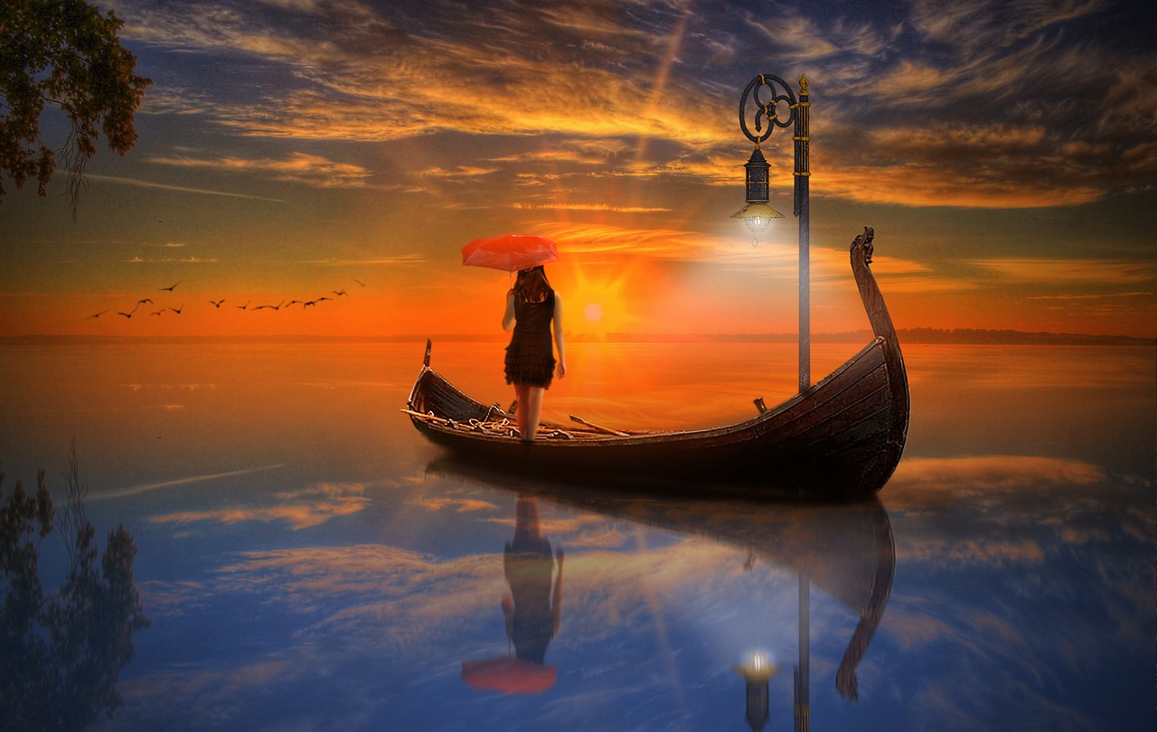 images/boat%20woman%20sunset%20lantern.jpg#joomlaImage://local-images/boat woman sunset lantern.jpg?width=1280&height=810